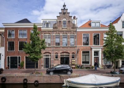 Haarlem, Bakenessergracht 25 rood